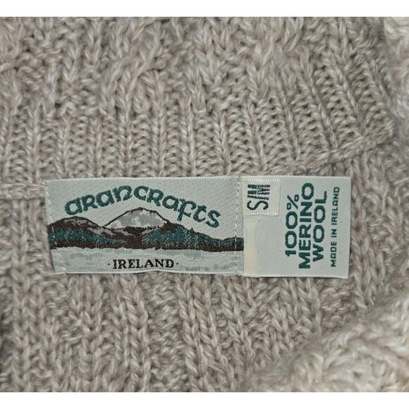 Aran Craft Tan Oatmeal Merino Wool Zip Front Cape New Cable Knit Sweater Cream M - Picture 5 of 13